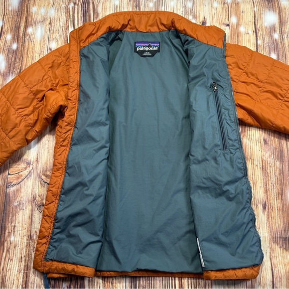 Patagonia Nano Puff Puffer Kids Jacket Size 12 for Kids Large Orange Unisex - Picture 8 of 16